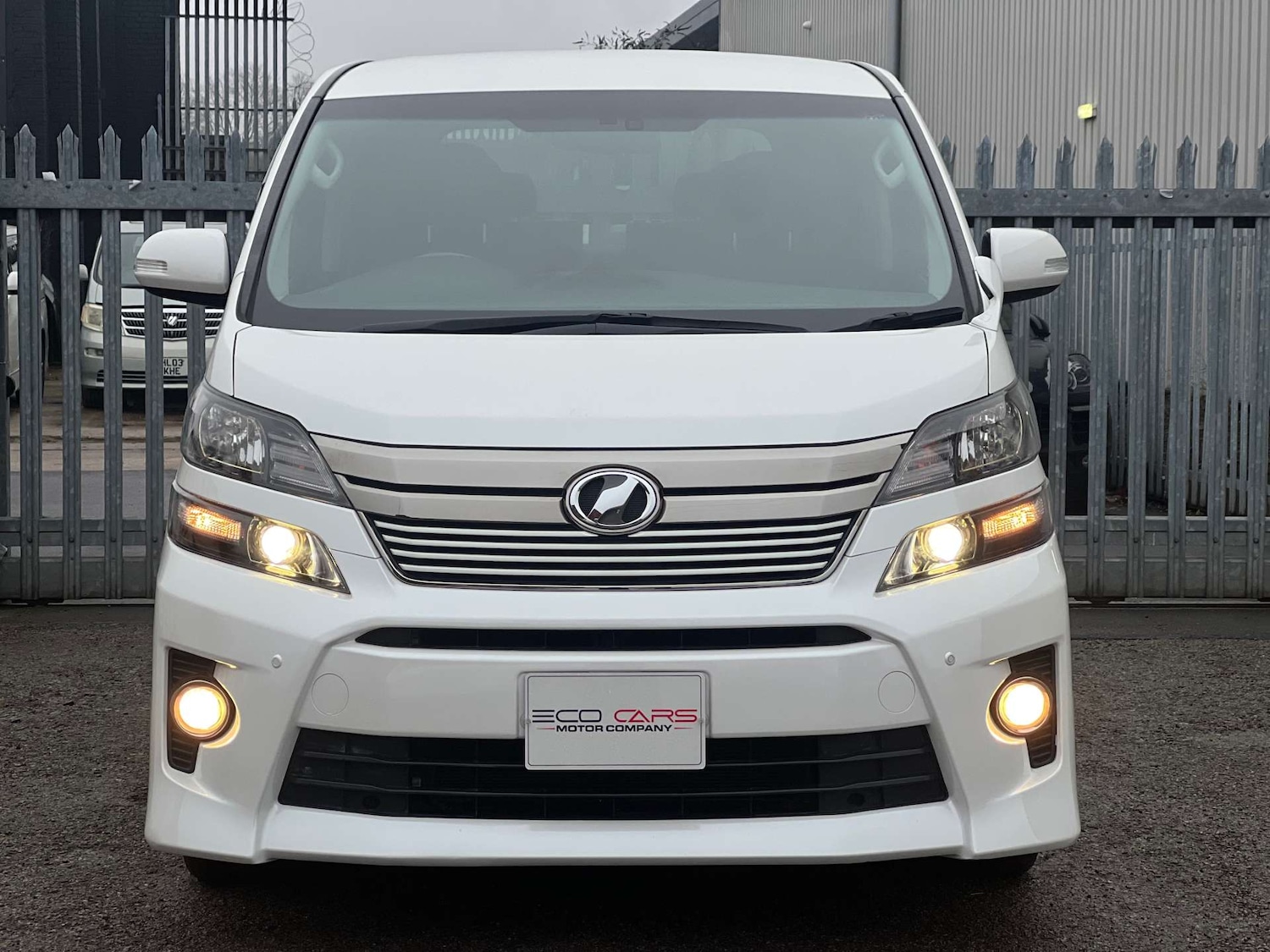 Used Toyota Vellfire 2014 for sale - 77437691: Photo 9