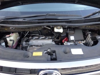 Used Toyota Vellfire 2014 for sale - 77502011: Photo