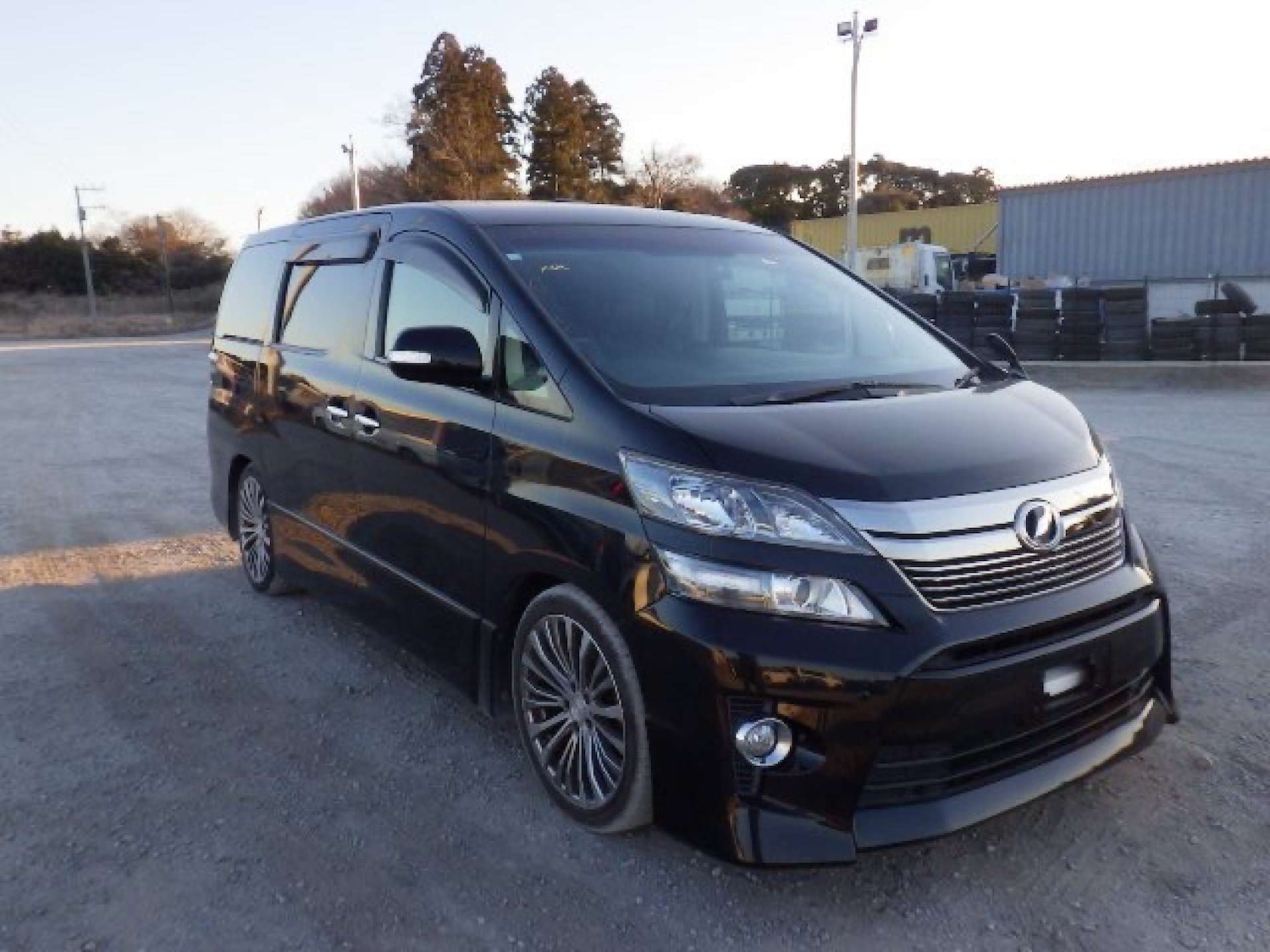 Used Toyota Vellfire 2014 for sale - 77502011: Photo 4