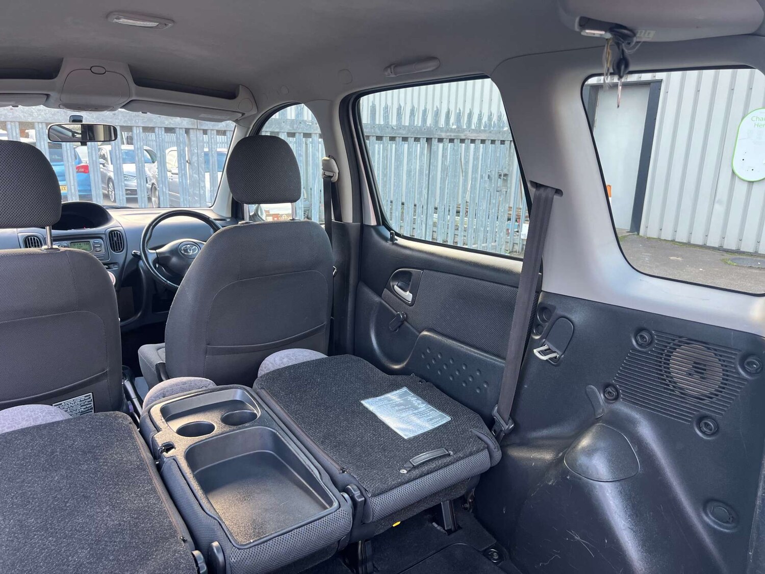 Used Toyota Yaris Verso 2006 for sale - 77326106: Photo 34