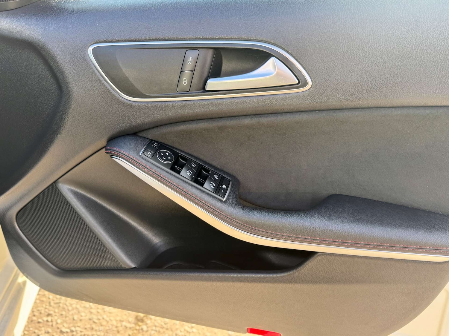 Used Mercedes-Benz A-Class 2015 for sale - 77003467: Photo 41