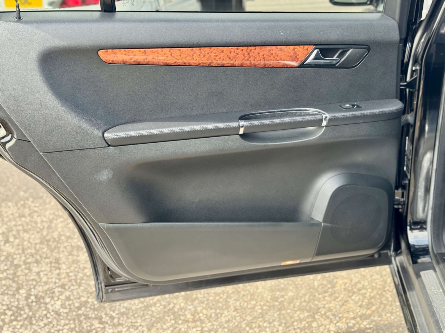 Used Mercedes-Benz R Class 2017 for sale - 76602180: Photo 58