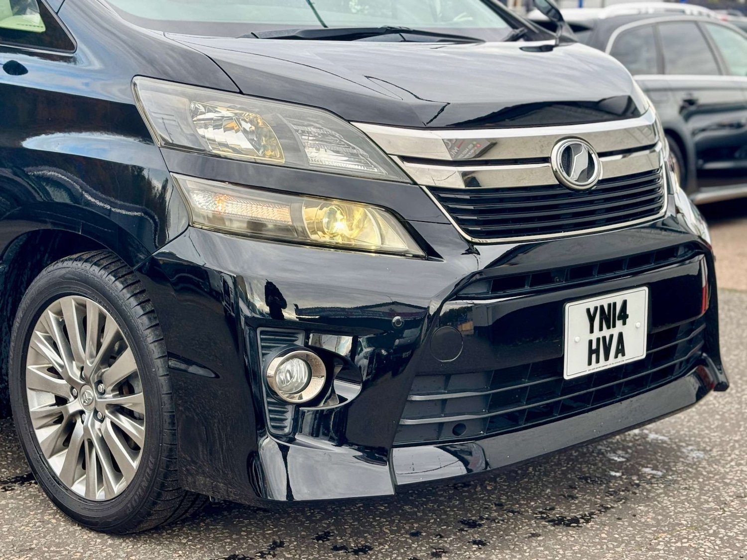 Used Toyota Vellfire 2025 for sale - 77003465: Photo 32