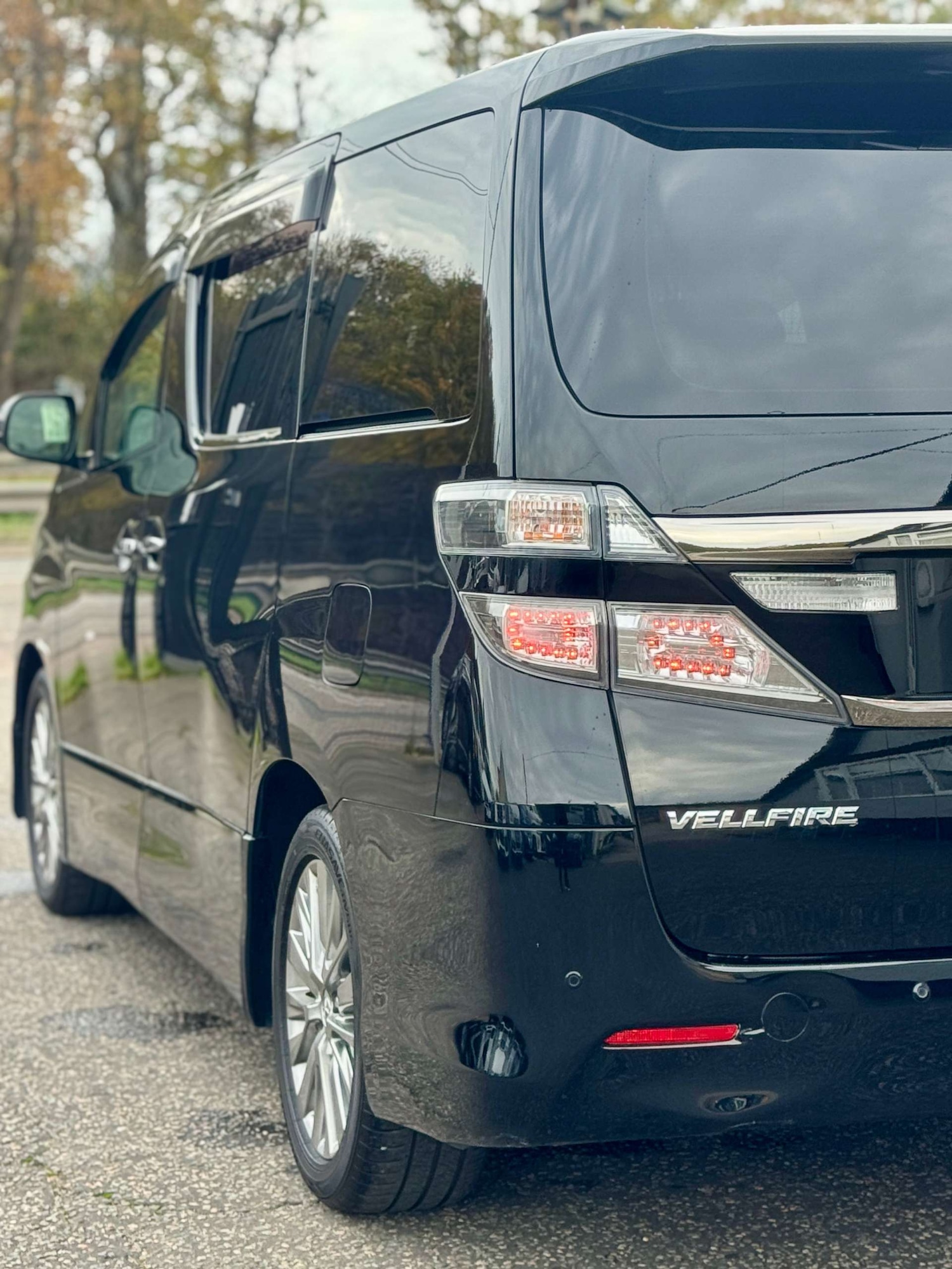 Used Toyota Vellfire 2025 for sale - 77003465: Photo 44