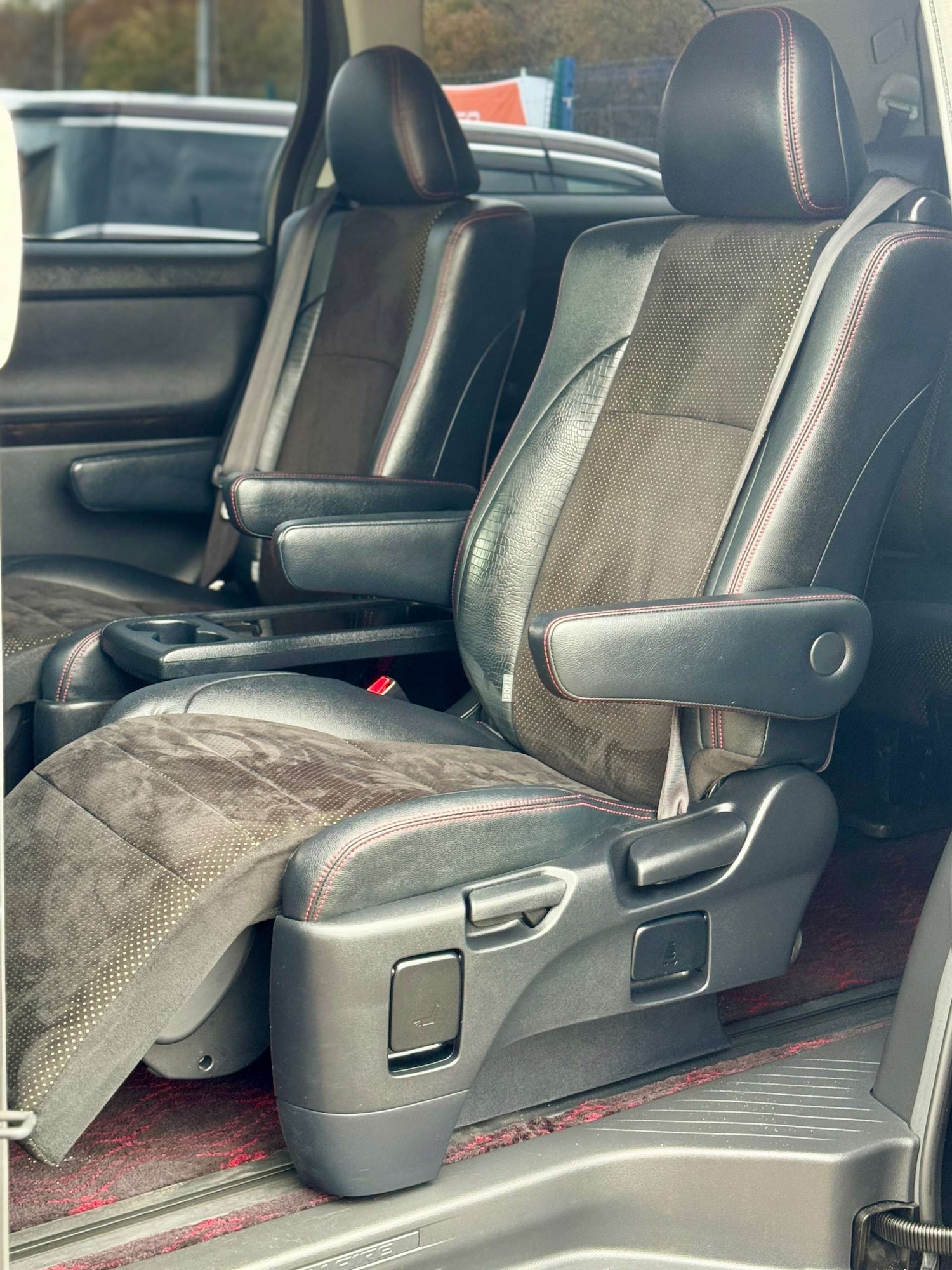 Used Toyota Vellfire 2025 for sale - 77003465: Photo 67