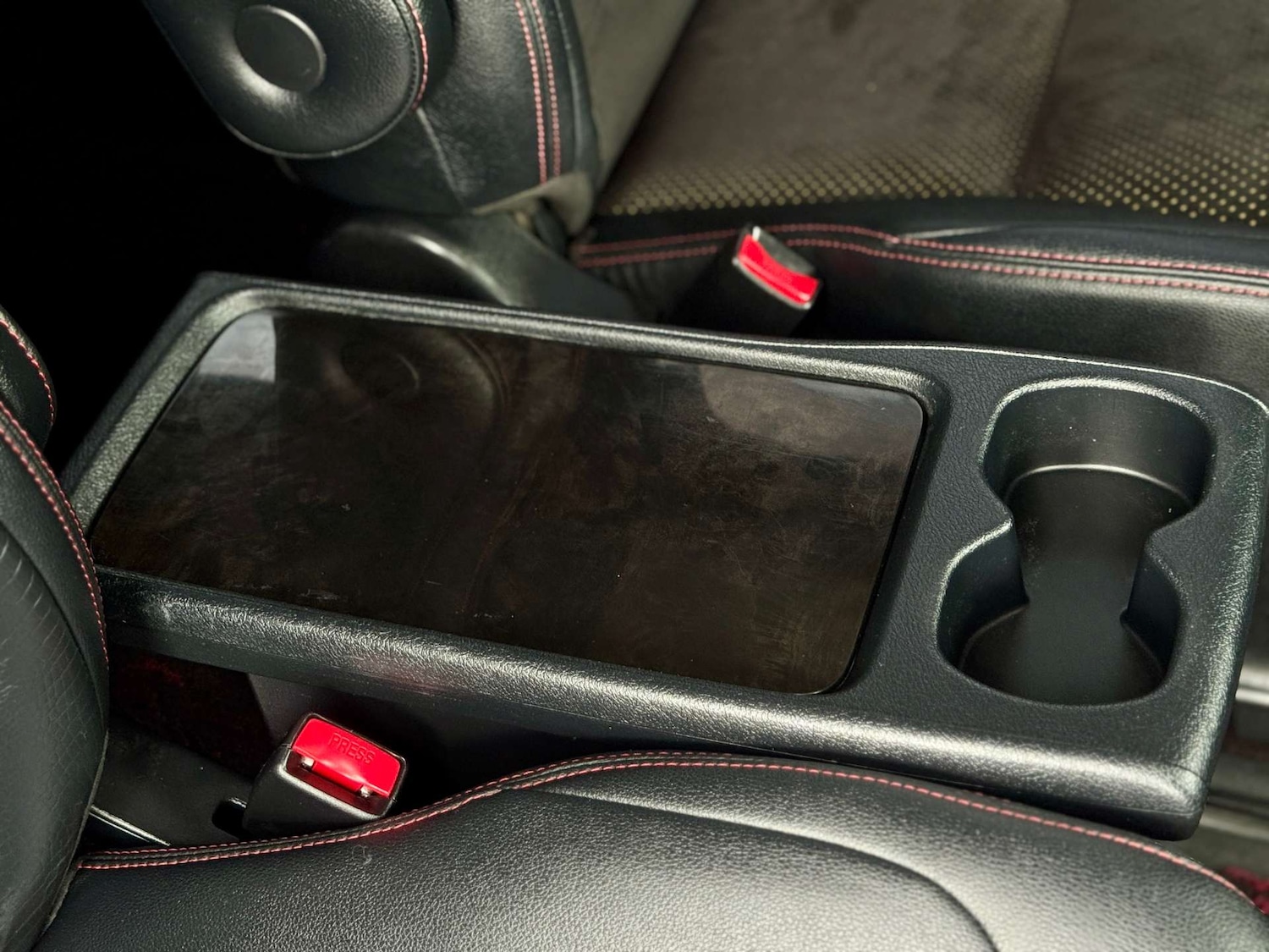 Used Toyota Vellfire 2025 for sale - 77003465: Photo 76