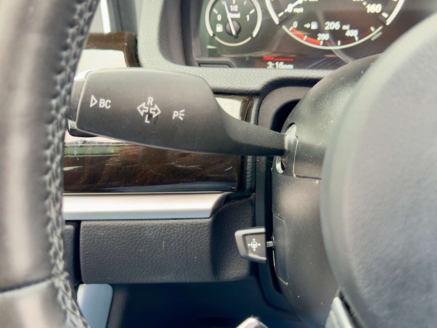 Used BMW 5 Series 2015 for sale - 76261034: Photo 47