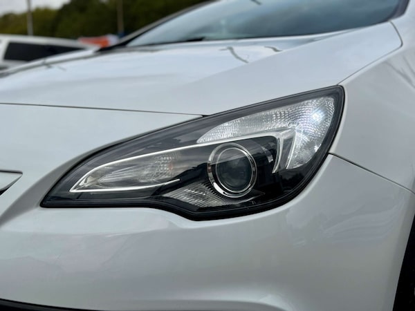 Used Vauxhall Astra 2014 for sale - 76105317: Photo 34