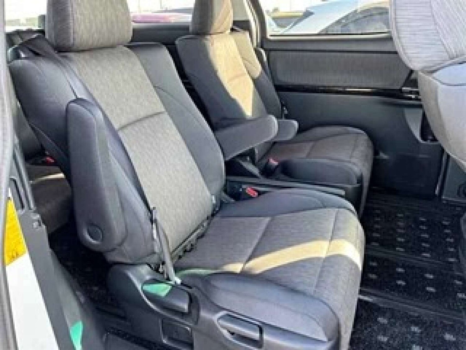 Used Toyota Alphard 2012 for sale - 77442195: Photo 9