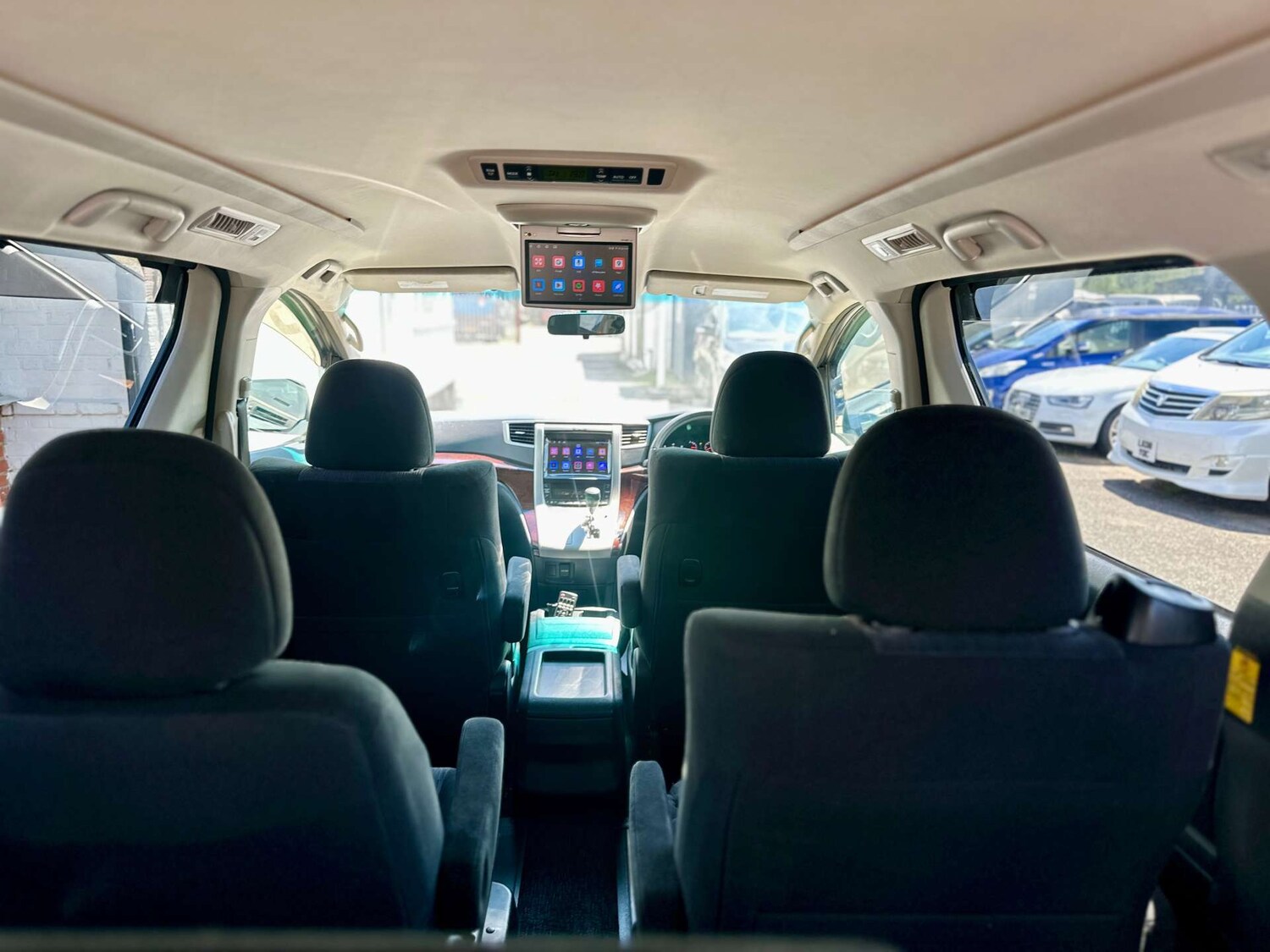 Used Toyota Vellfire 2025 for sale - 76601407: Photo 22