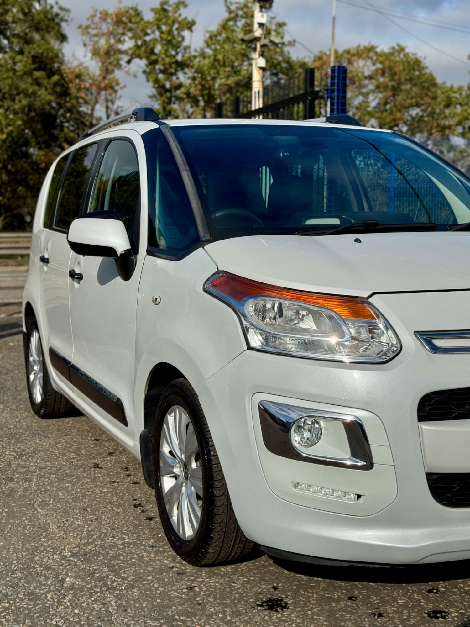 Used Citroen C3 Picasso 2014 for sale - 76159787: Photo 27