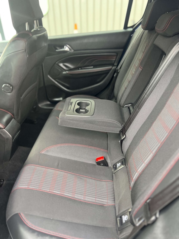 Used Peugeot 308 2016 for sale - 76216607: Photo 15