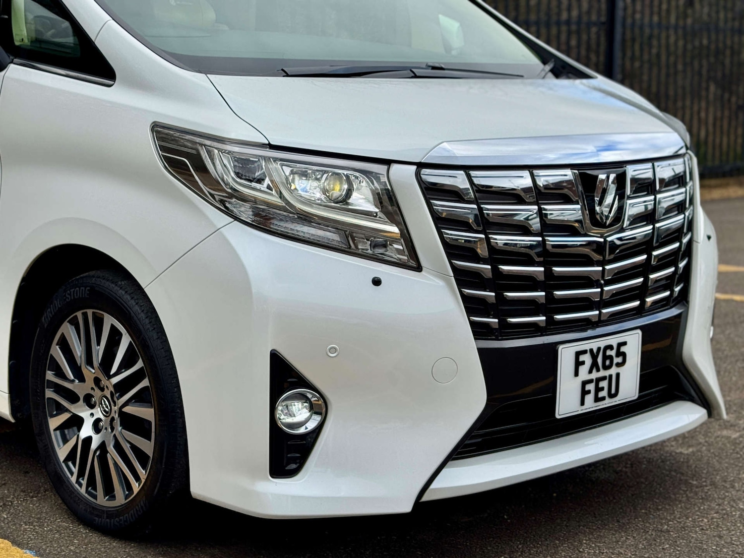 Used Toyota Alphard 2015 for sale - 77504104: Photo 27