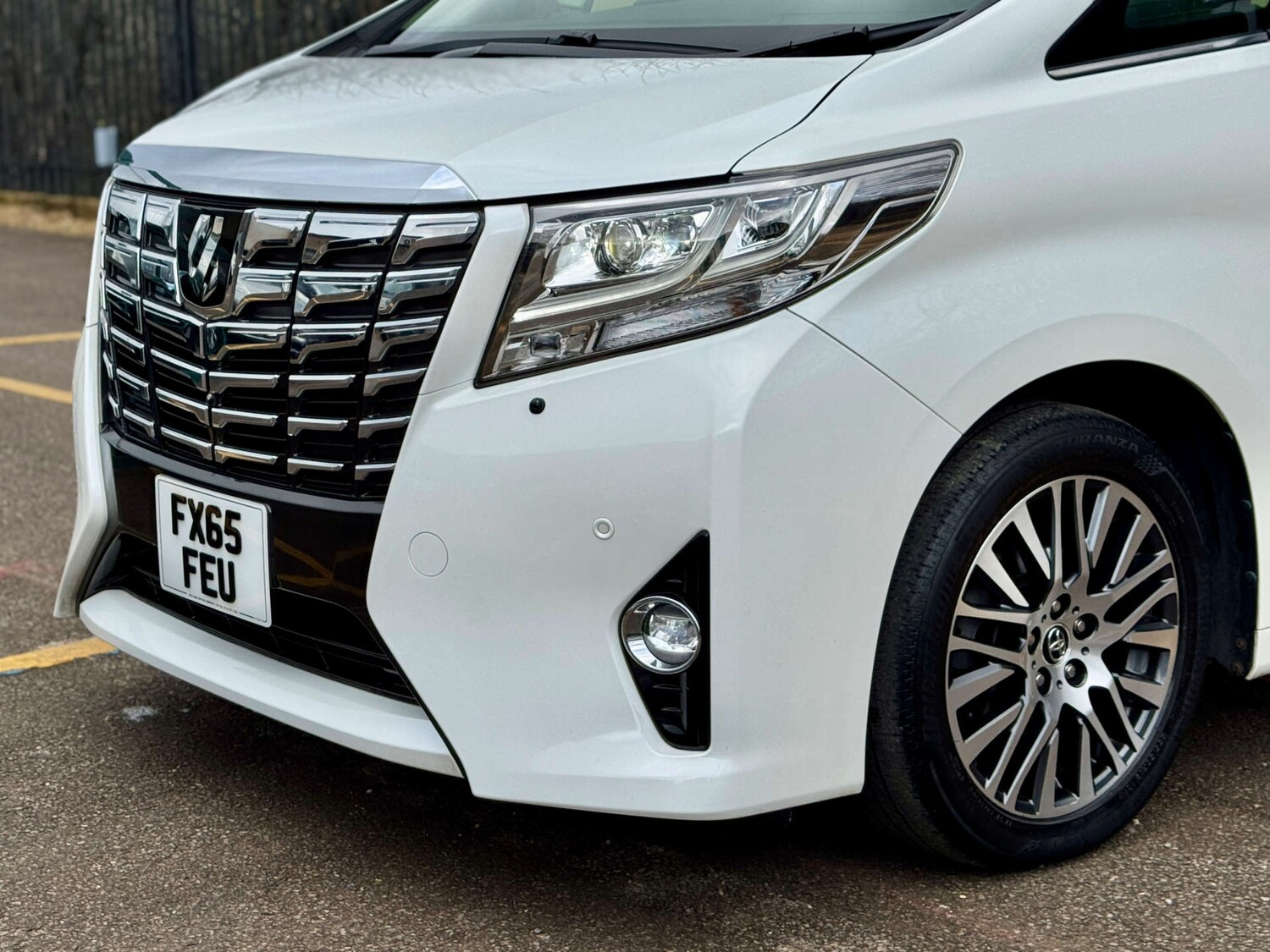 Used Toyota Alphard 2015 for sale - 77504104: Photo 31