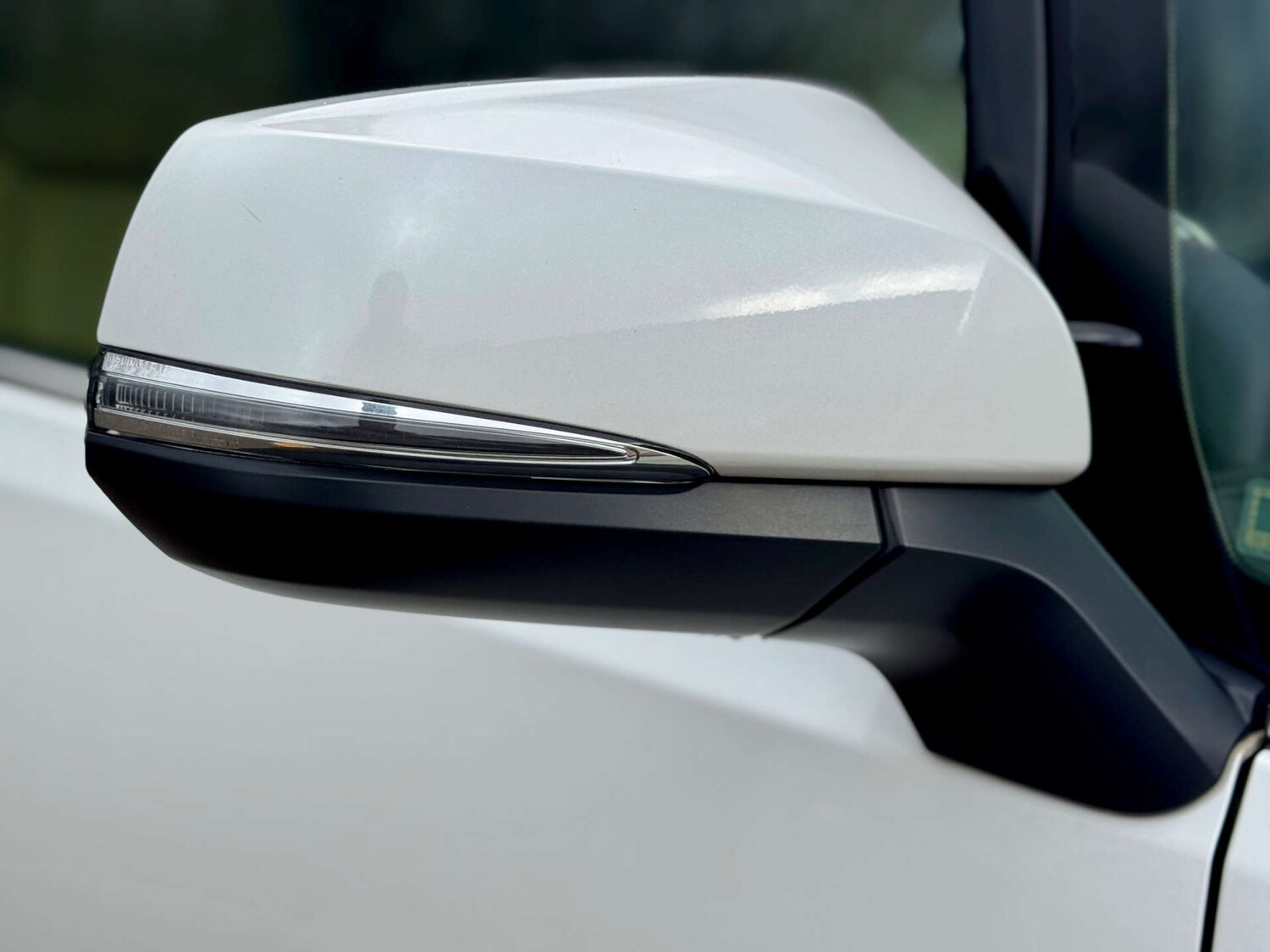 Used Toyota Alphard 2015 for sale - 77504104: Photo 40