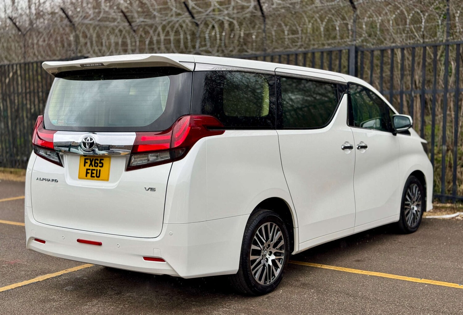 Used Toyota Alphard 2015 for sale - 77504104: Photo 55