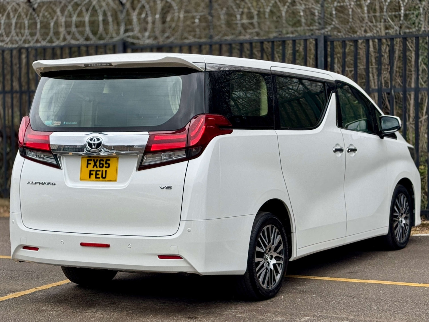 Used Toyota Alphard 2015 for sale - 77504104: Photo 6