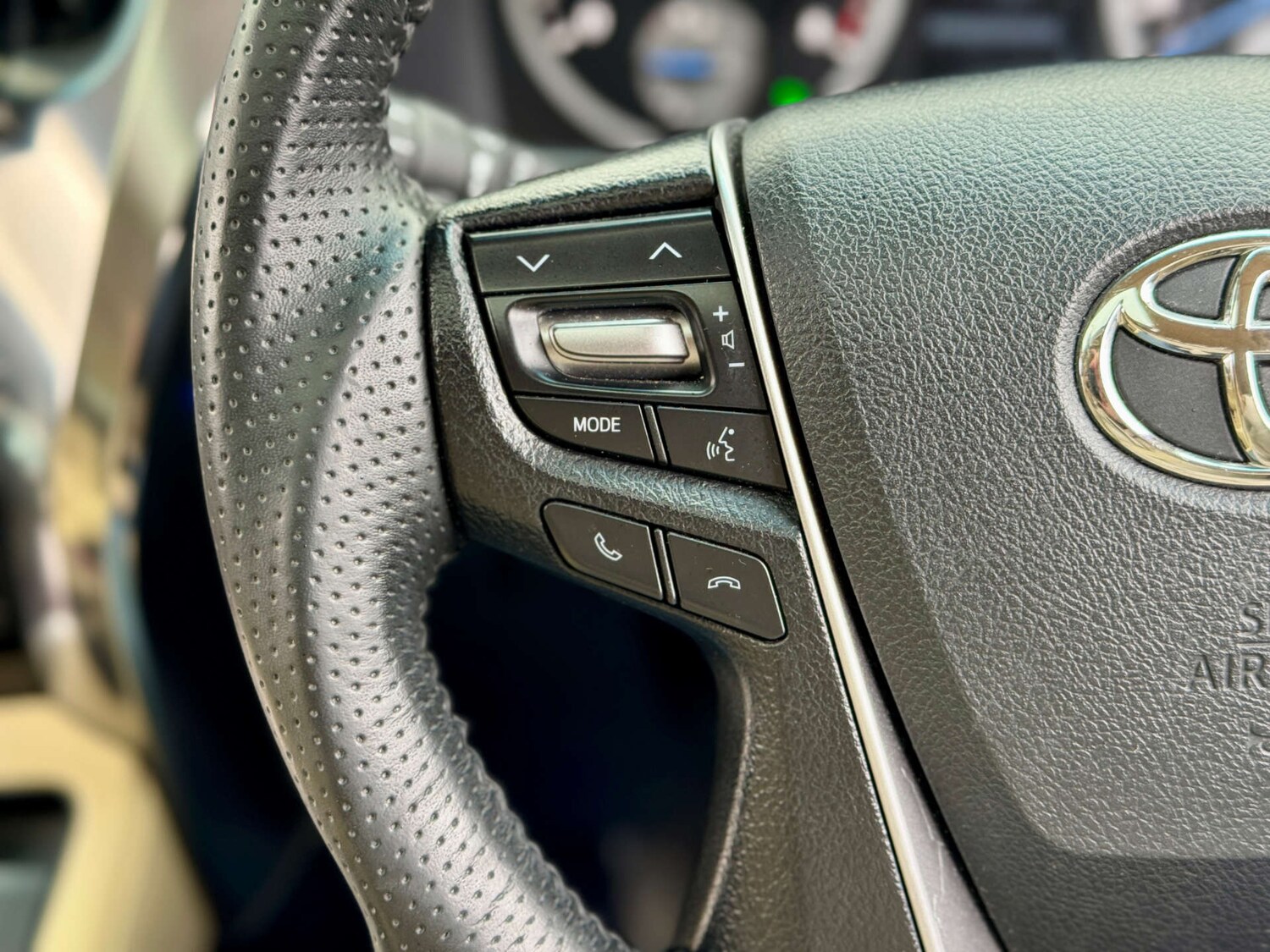 Used Toyota Alphard 2015 for sale - 77504104: Photo 71