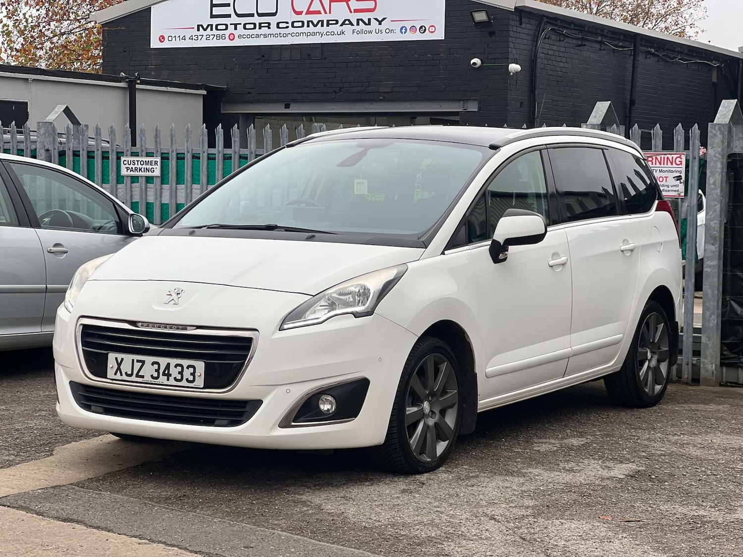 Used Peugeot 5008 2015 for sale - 76518050: Photo 3