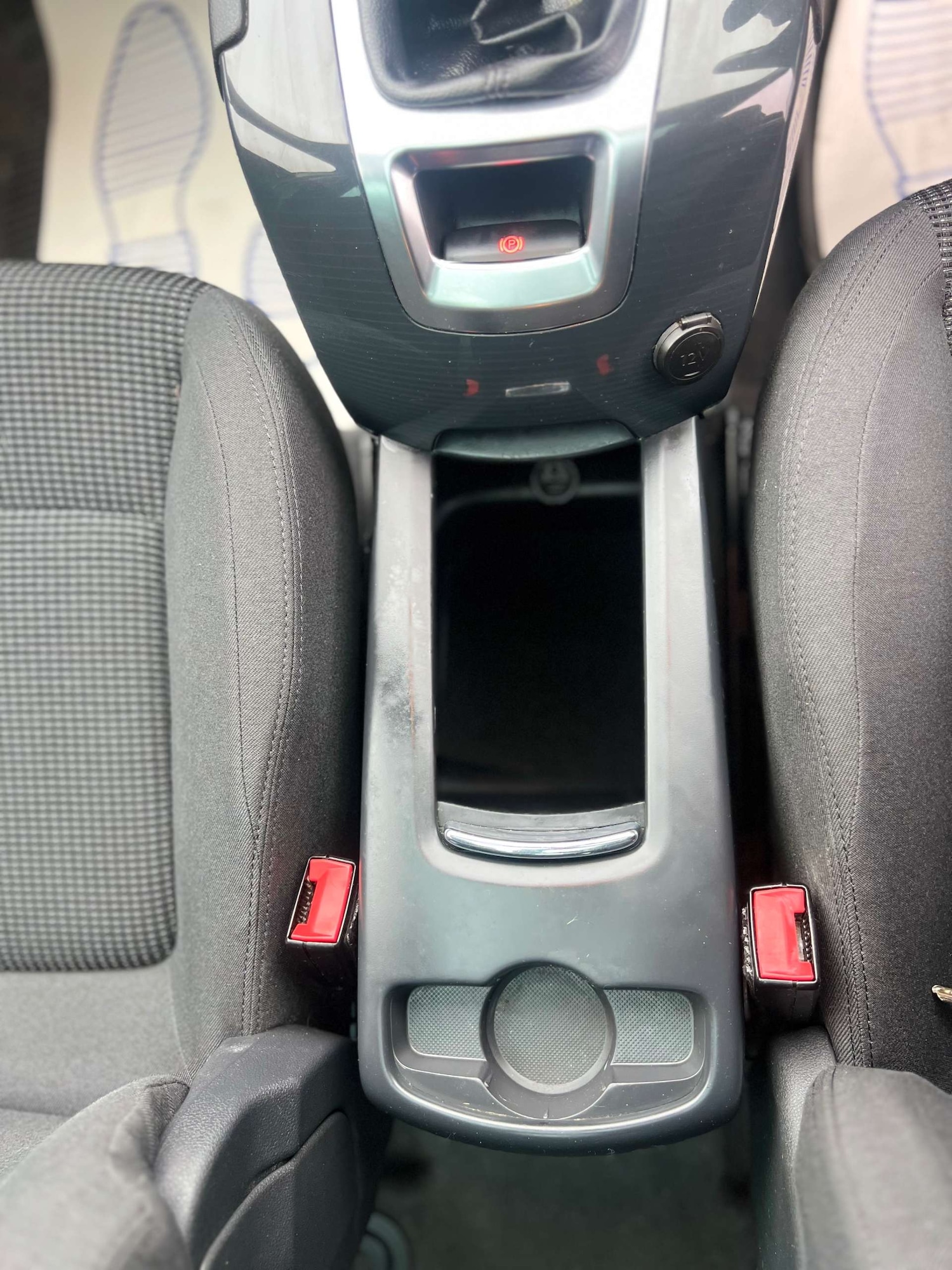 Used Peugeot 5008 2015 for sale - 76518050: Photo 38