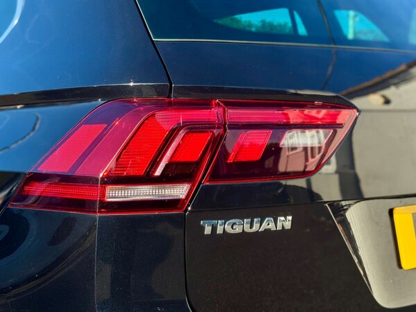 Used Volkswagen Tiguan 2017 for sale - 76068171: Photo 42
