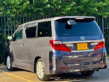 Used Toyota Alphard 2013 for sale - 78696036: Photo