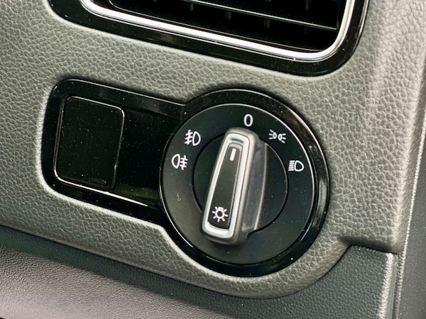 Used Volkswagen Polo 2014 for sale - 74588855: Photo 56