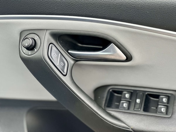 Used Volkswagen Polo 2014 for sale - 74588855: Photo 64