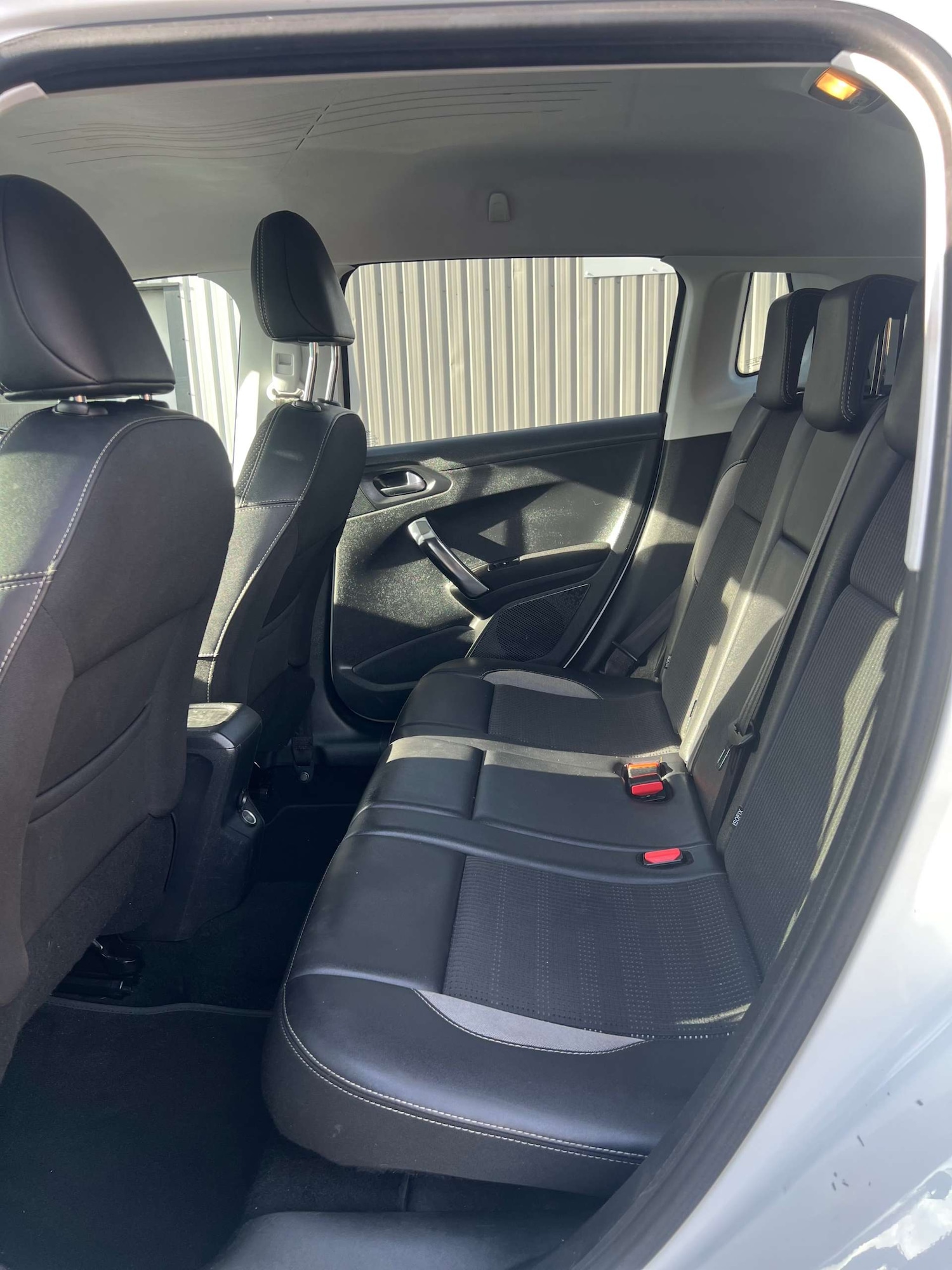 Used Peugeot 2008 2017 for sale - 76635783: Photo 23