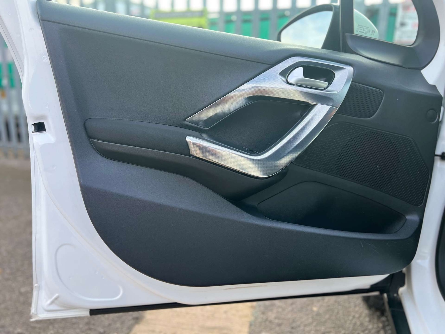 Used Peugeot 2008 2017 for sale - 76635783: Photo 39