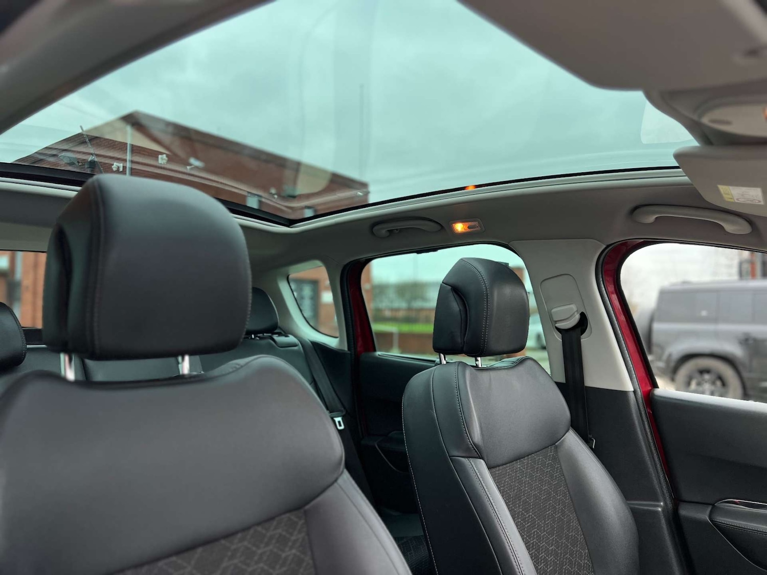 Used Peugeot 3008 2015 for sale - 77792531: Photo 11