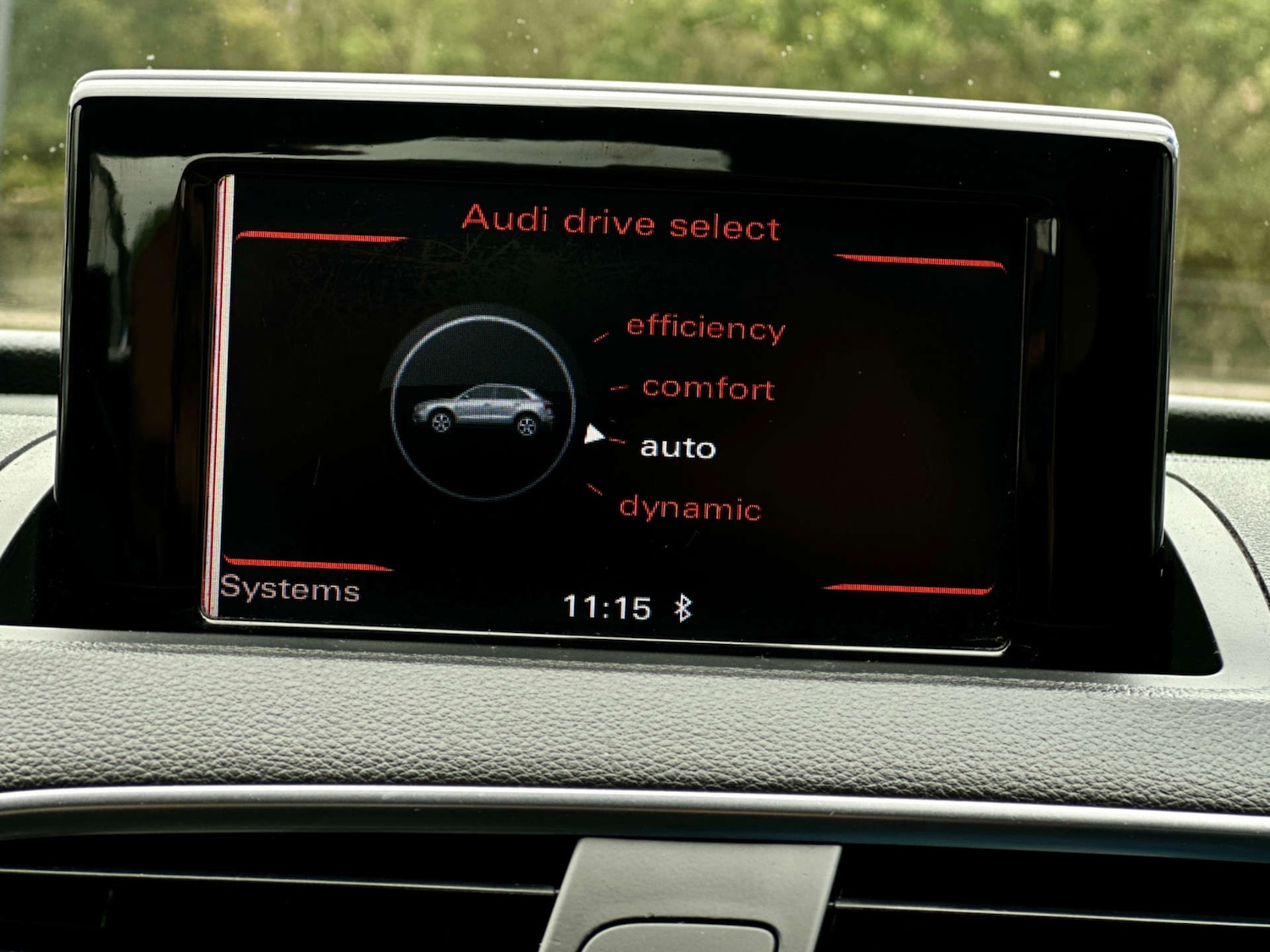 Used Audi Q3 2015 for sale - 76601963: Photo 14