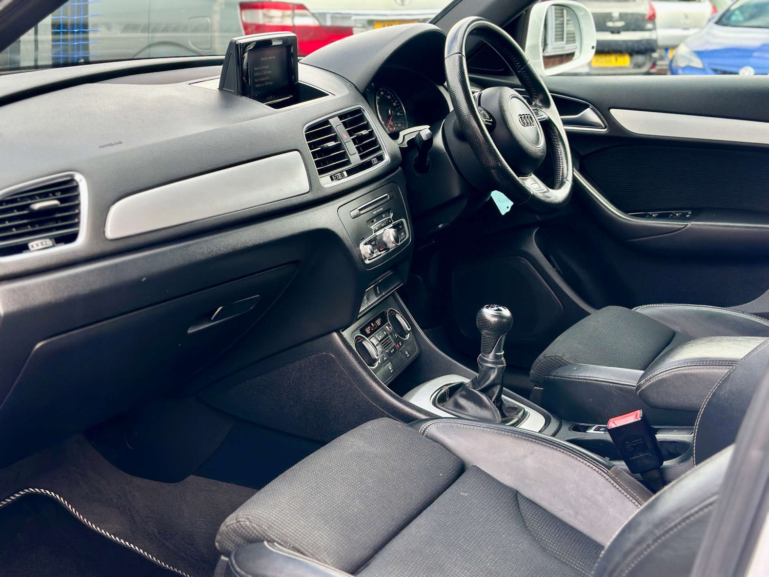 Used Audi Q3 2015 for sale - 76601963: Photo 51