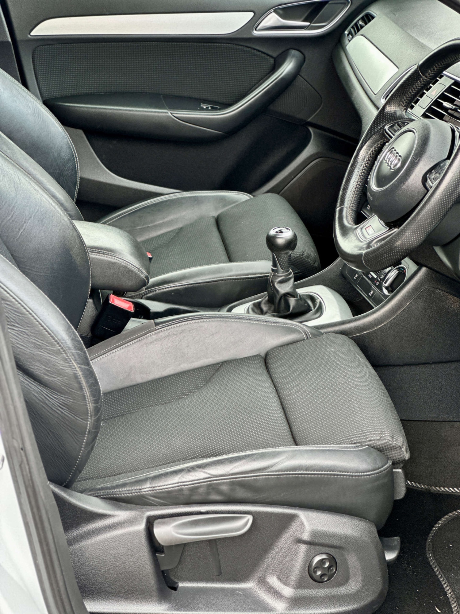 Used Audi Q3 2015 for sale - 76601963: Photo 8