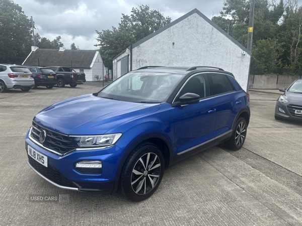 Used Volkswagen T-Roc 2018 for sale - 75155330: Photo 2