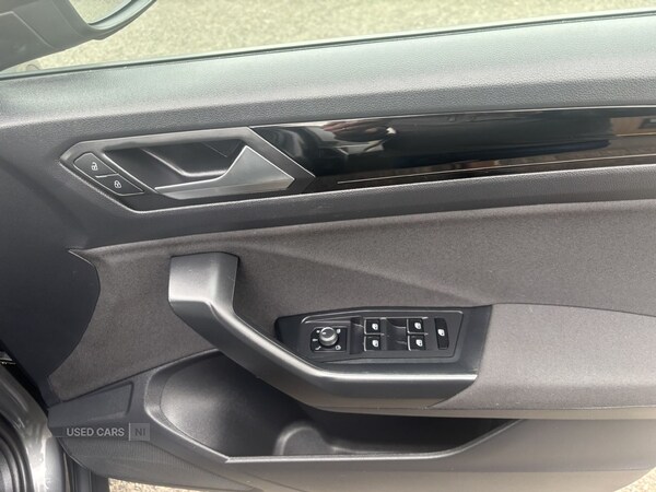 Used Volkswagen T-Roc 2021 for sale - 76202040: Photo 16