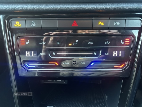 Used Volkswagen T-Roc 2023 for sale - 77426301: Photo 16