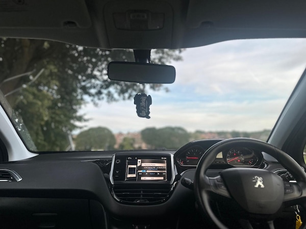 Used Peugeot 208 2014 for sale - 75848023: Photo 30