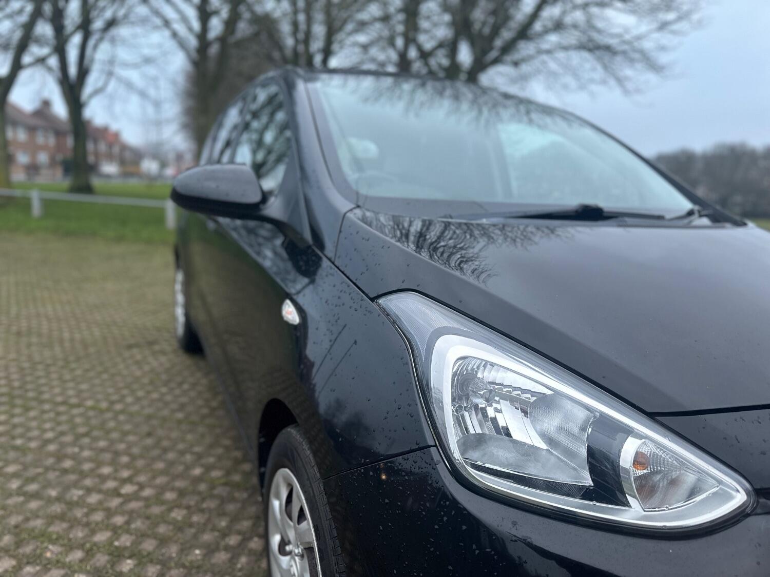 Used Hyundai i10 2018 for sale - 76769179: Photo 14