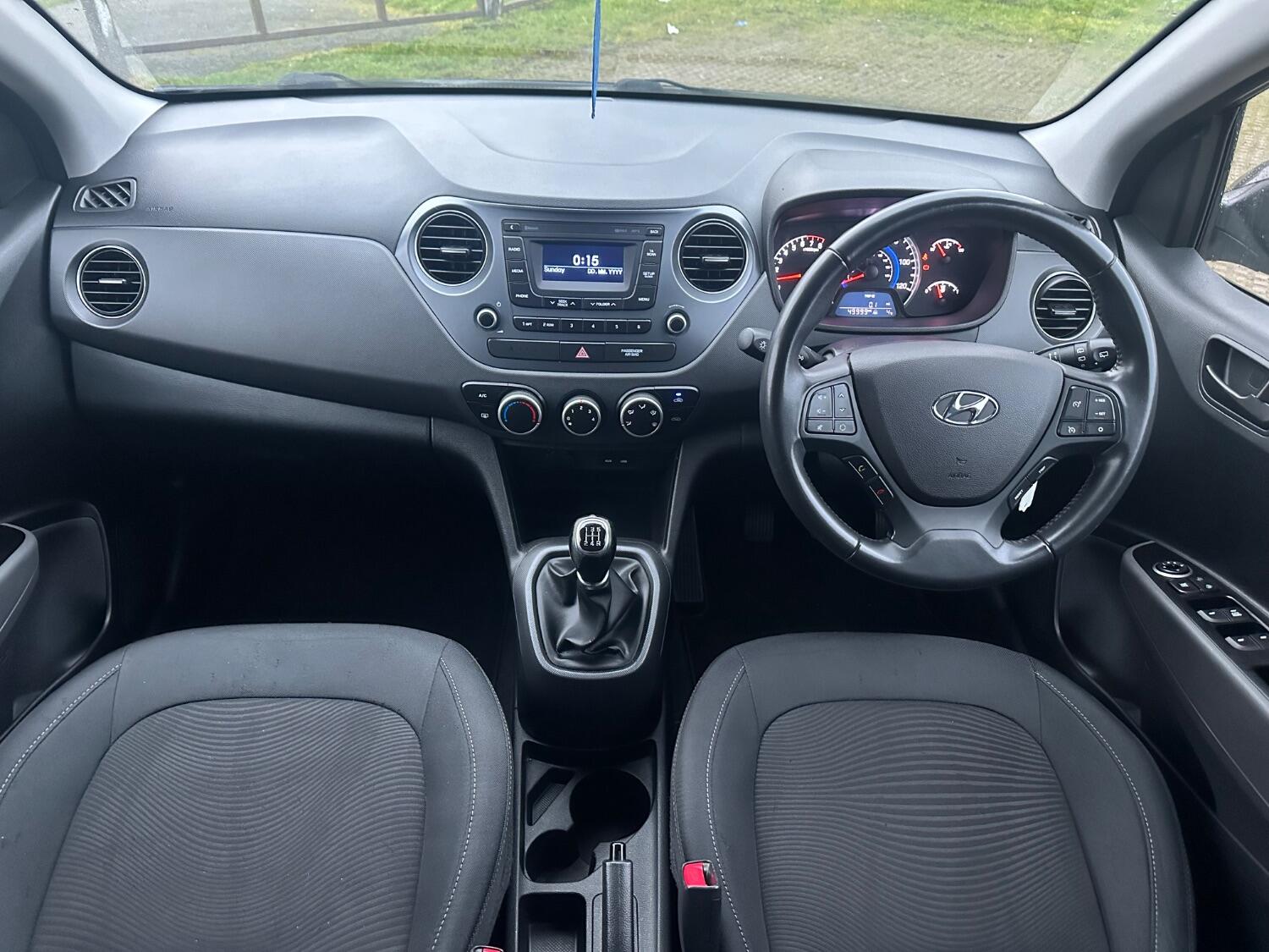 Used Hyundai i10 2018 for sale - 76769179: Photo 35