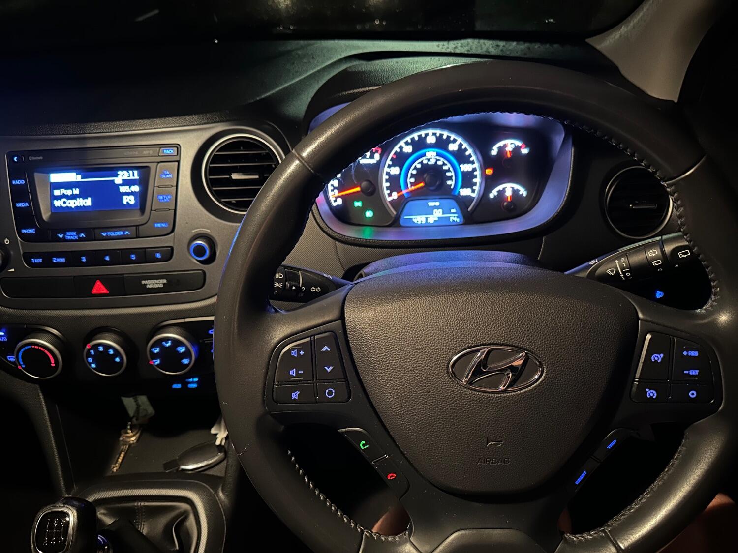 Used Hyundai i10 2018 for sale - 76769179: Photo 74