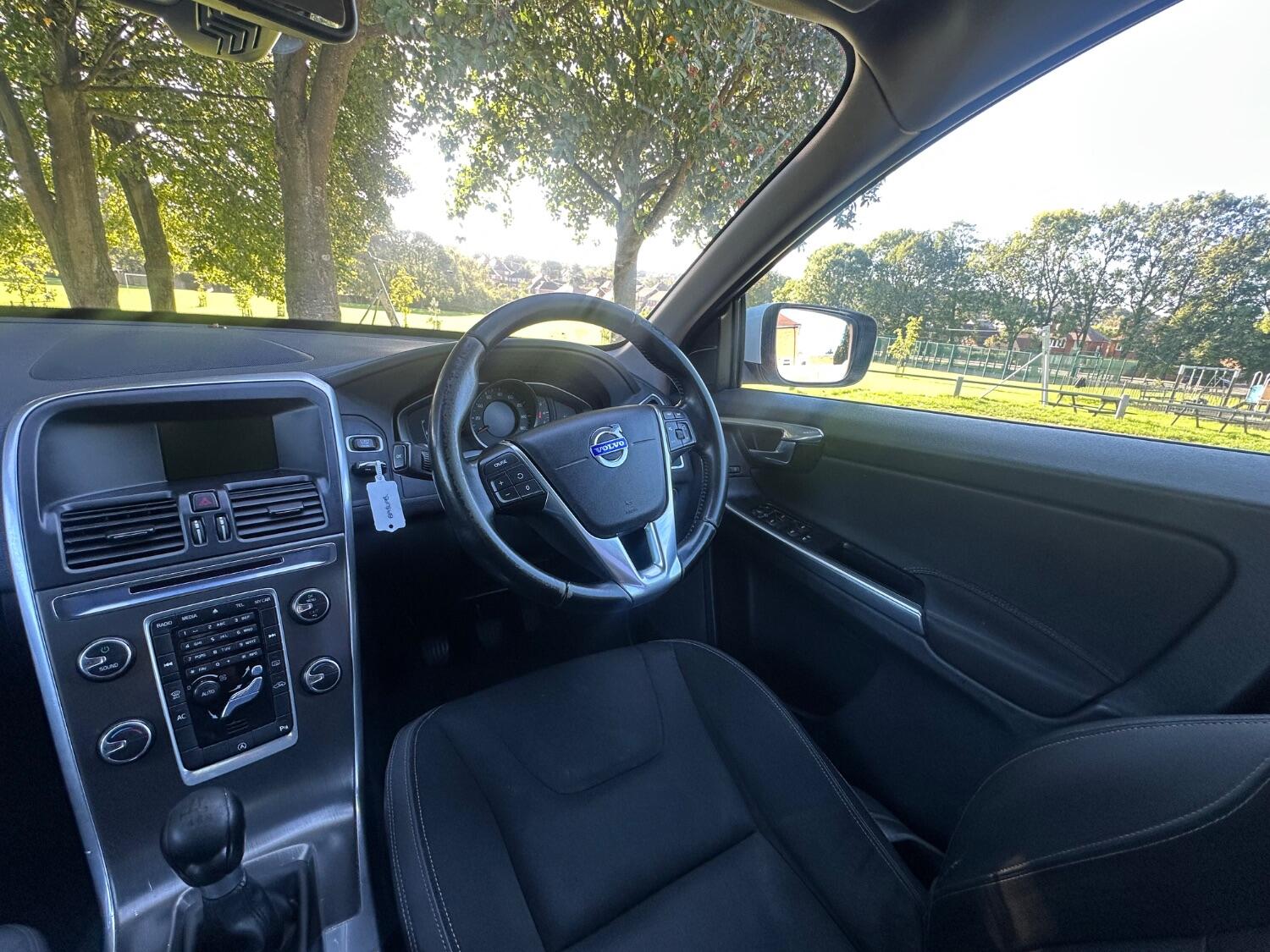 Used Volvo XC60 2013 for sale - 75913194: Photo 38