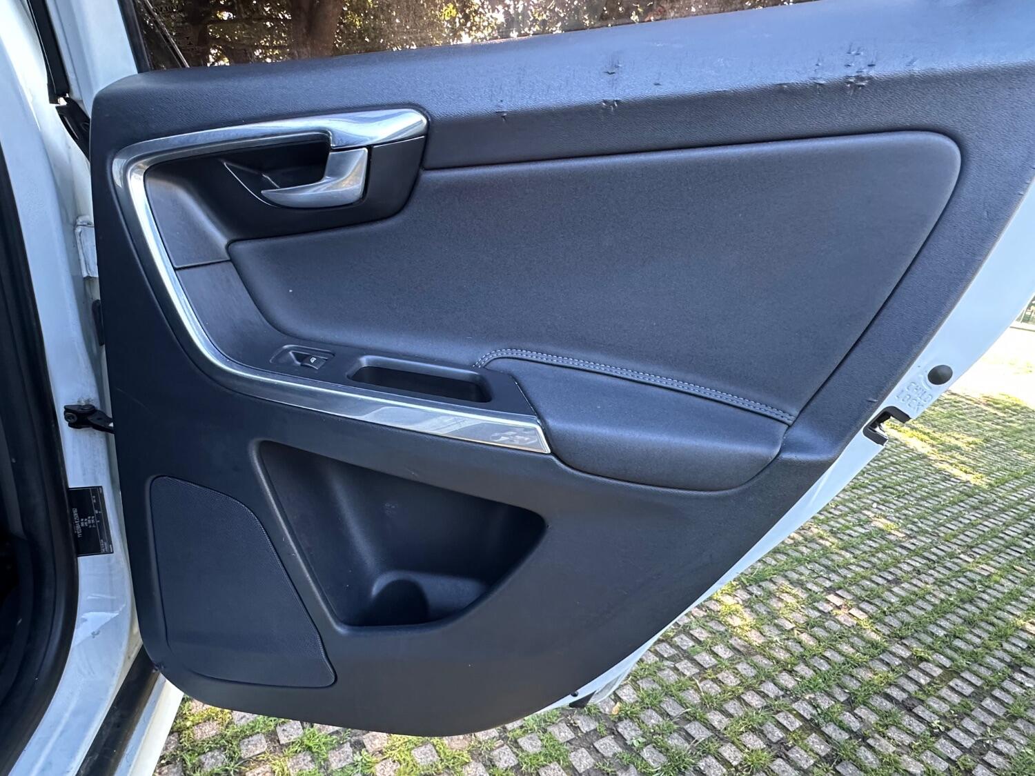 Used Volvo XC60 2013 for sale - 75913194: Photo 52