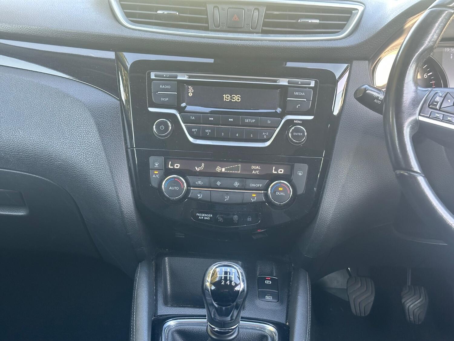 Used Nissan Qashqai 2017 for sale - 76040945: Photo 49