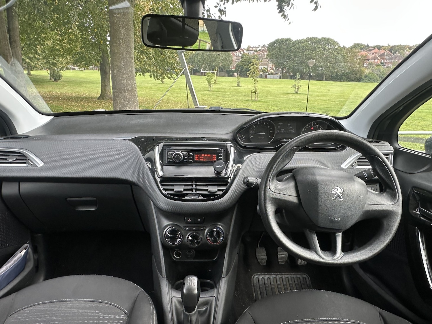 Used Peugeot 208 2016 for sale - 76649838: Photo 19