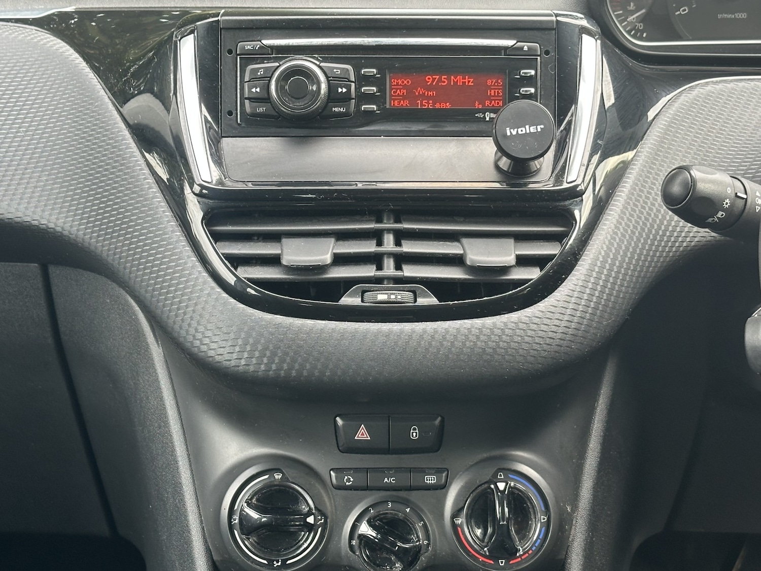 Used Peugeot 208 2016 for sale - 76649838: Photo 28