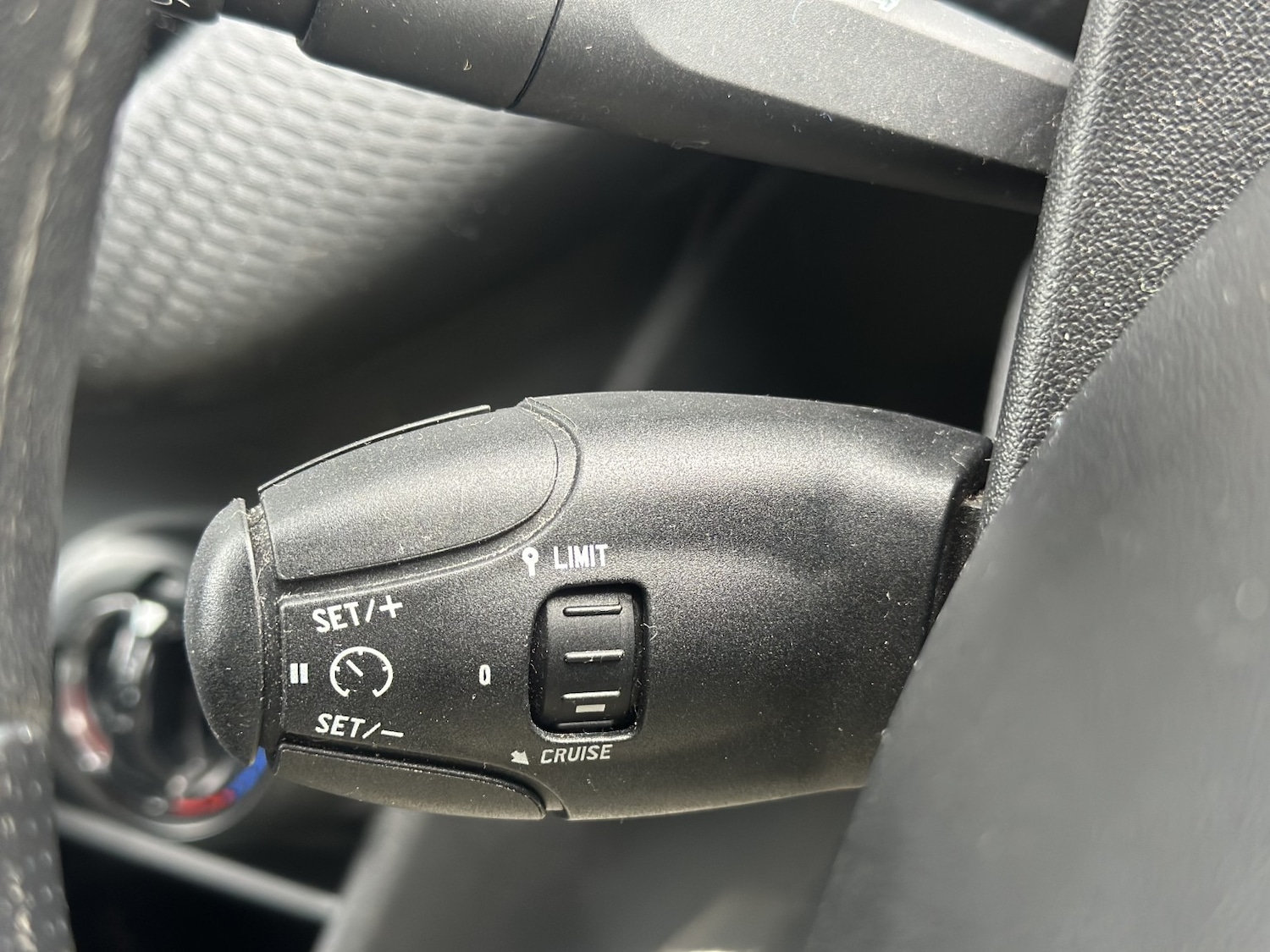 Used Peugeot 208 2016 for sale - 76649838: Photo 35