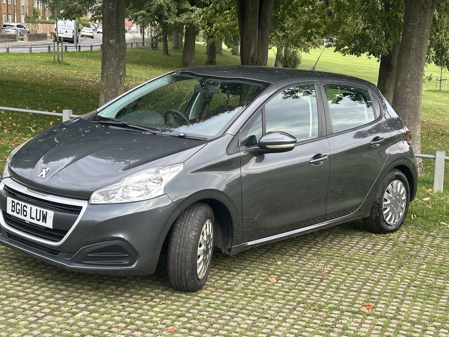 Used Peugeot 208 2016 for sale - 76649838: Photo 7