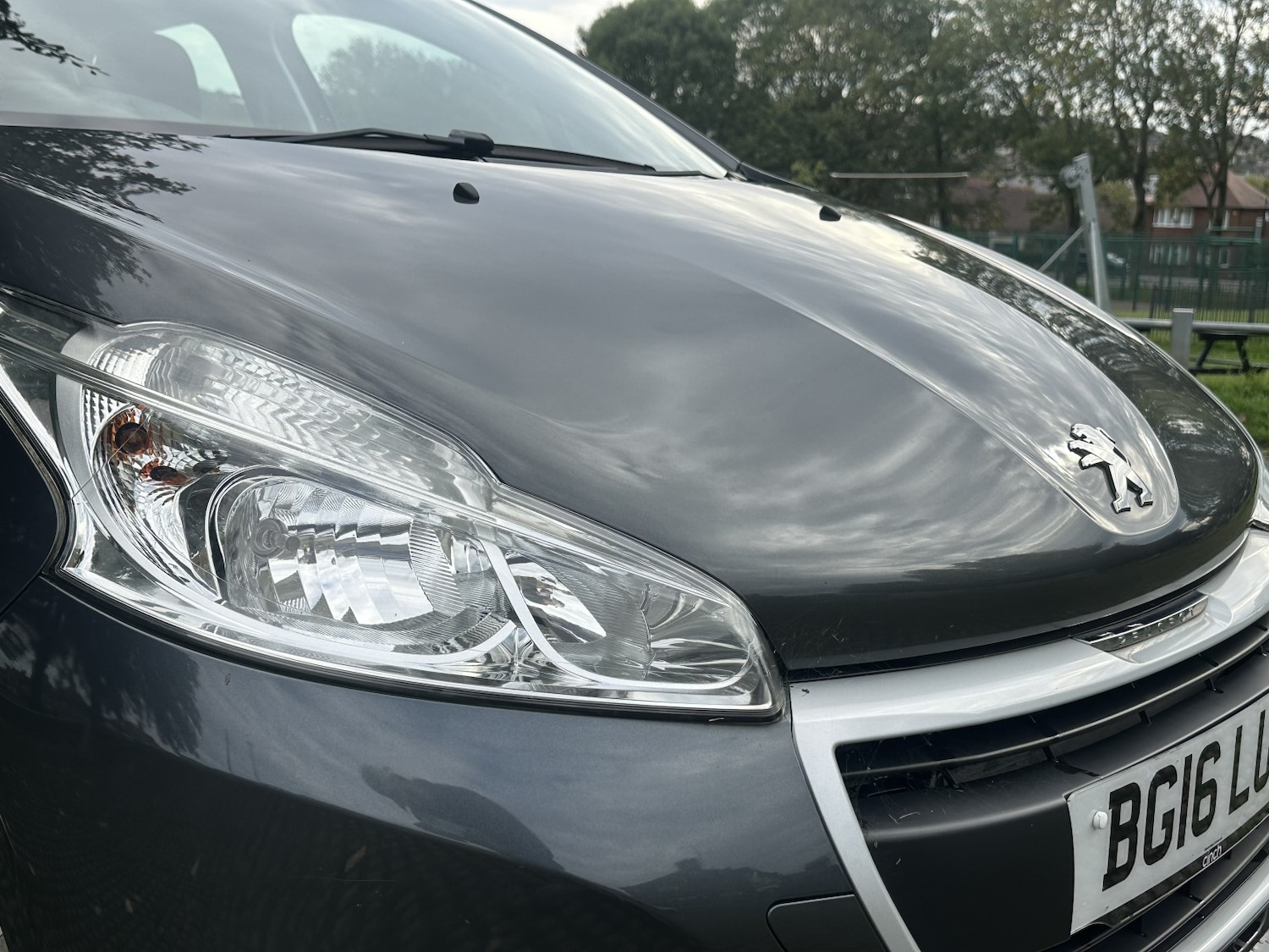 Used Peugeot 208 2016 for sale - 76649838: Photo 9