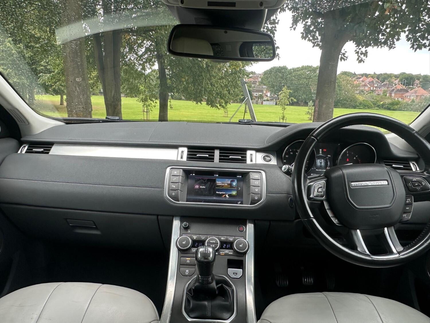 Used Land Rover Range Rover Evoque 2016 for sale - 76769248: Photo 44